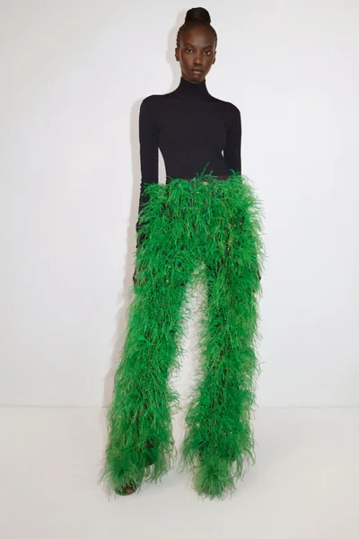 Look 17